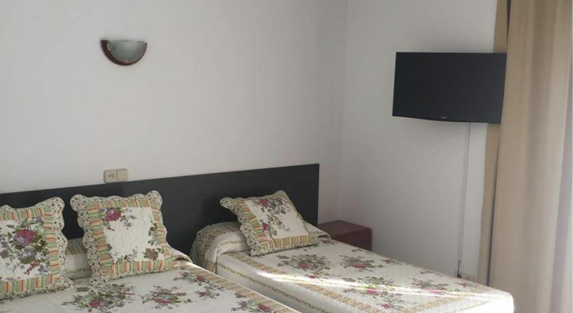 Hostal Bonavista Blanes Zewnętrze zdjęcie